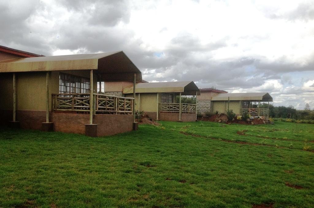 Hotel Sangare Gardens Mweiga Exterior foto