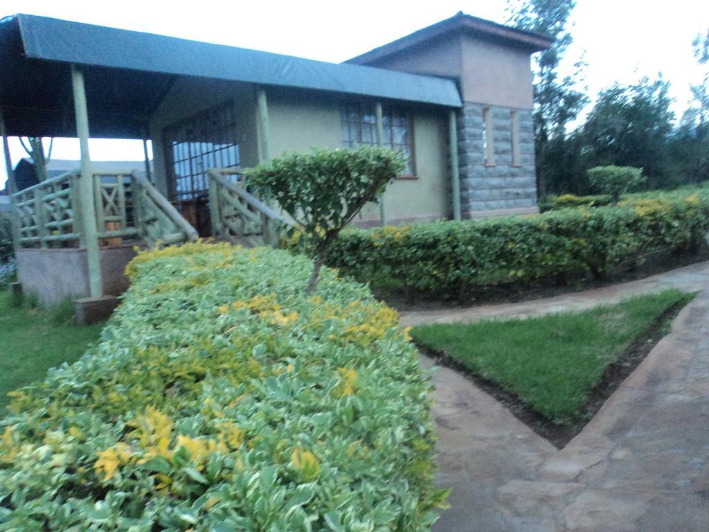 Hotel Sangare Gardens Mweiga Exterior foto