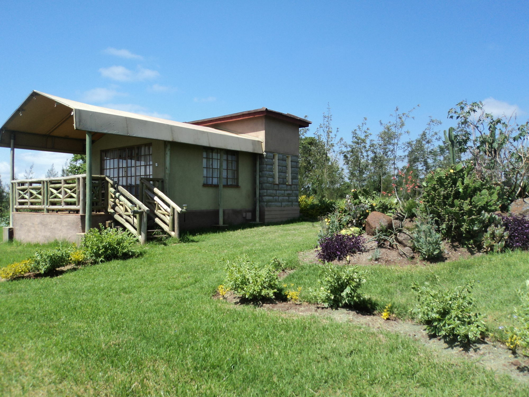 Hotel Sangare Gardens Mweiga Exterior foto